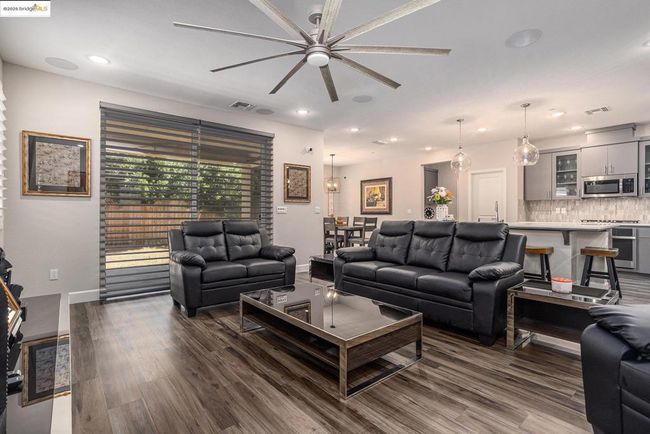 1734 Bonnard Way, House other with 5 bedrooms, 4 bathrooms and 3 parking in Lodi CA | Image 6