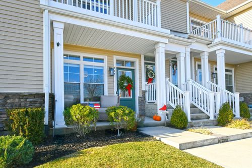 247 Silver Timber Dr, Yaphank, NY, 11980-2069 | Card Image