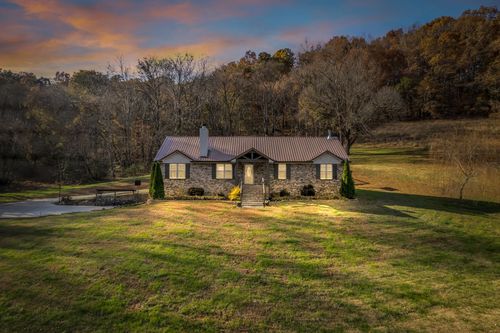 240 Scenic Ct, Pulaski, TN, 38478-6284 | Card Image