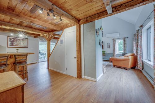 626 Nh Route 4a, Wilmot, NH, 03287-4217 | Card Image