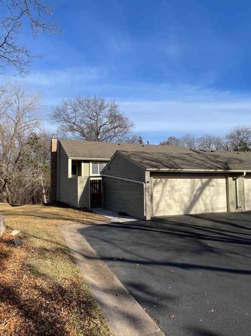 12393 Drake St Nw, Coon Rapids, MN, 55448-2024 | Card Image