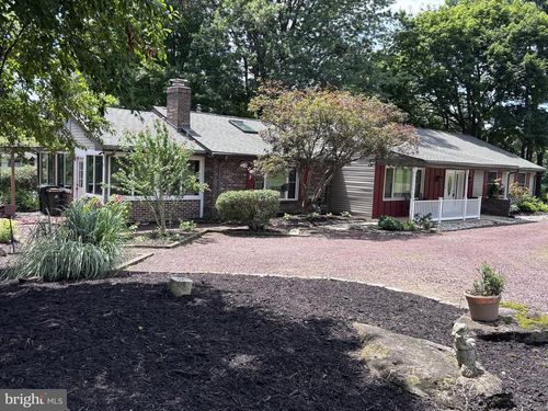 18 Wrangler Rd, Newark, DE, 19711-3752 | Card Image