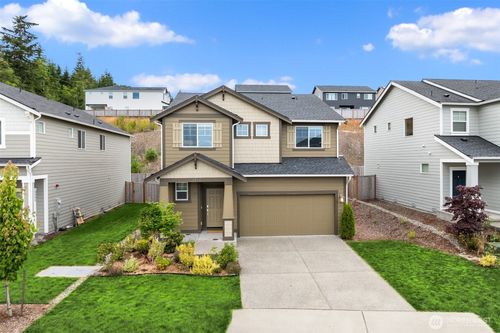 1312 Baker Heights Loop, Bremerton, WA, 98312-2530 | Card Image