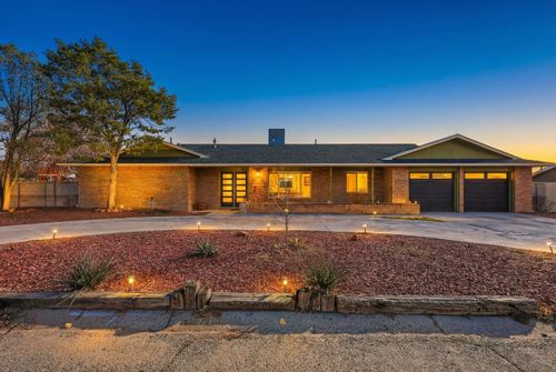 321 Hillandale Ave, Rio Communities, NM, 87002-6008 | Card Image