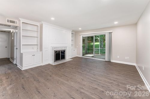 7026 Quail Hill Rd, Charlotte, NC, 28210-5104 | Card Image