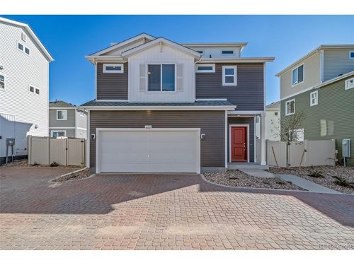 620 Wagon Wheel Way, Bennett, CO, 80102-8864 | Card Image