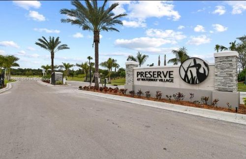 4016-4016 Basket Oak Cir, Vero Beach, FL, 32967-6100 | Card Image