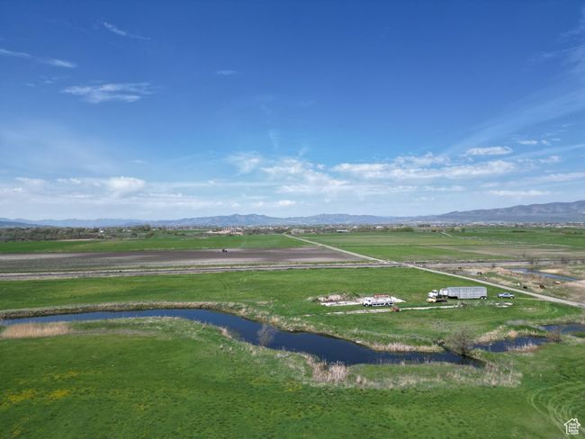 Overview from the East | Image 4
