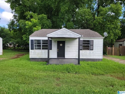 1309 Woodward Rd, MIDFIELD, AL, 35228-1723 | Card Image