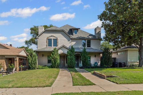 3818 W 7th St, Fort Worth, TX, 76107-2568 | Card Image