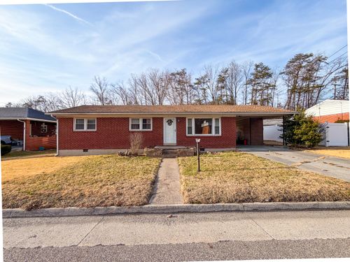 2510 Grafton St, Clifton Forge, VA, 24422-1933 | Card Image