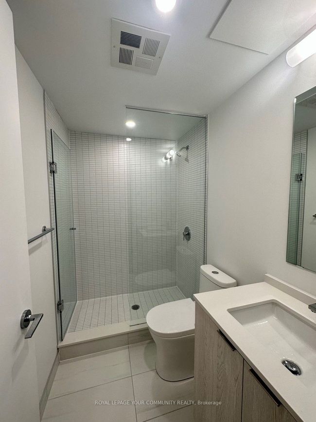 421 - 1 Jarvis St, Condo with 1 bedrooms, 1 bathrooms and null parking in Hamilton ON | Image 13