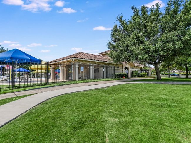 241 Sunnyside Dr, House other with 3 bedrooms, 2 bathrooms and 4 parking in Kyle TX | Image 20