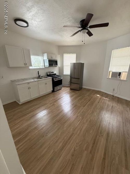 4-135 E 17th St, JACKSONVILLE, FL, 32206-2970 | Card Image