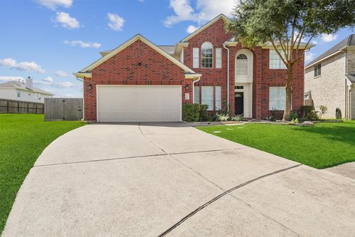 2322 Meadow Briar Dr, Sugar Land, TX, 77498-1487 | Card Image