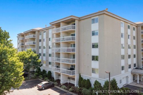 508-2020 Saint Regis Dr, Lombard, IL, 60148-4972 | Card Image