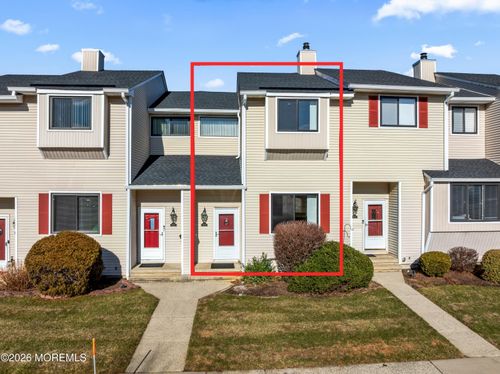 424 Middlewood Rd, Middletown, NJ, 07748-1335 | Card Image