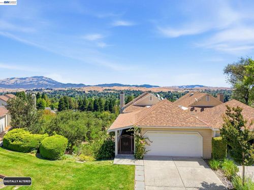 1823 Mockingbird Pl, Danville, CA, 94526-5618 | Card Image