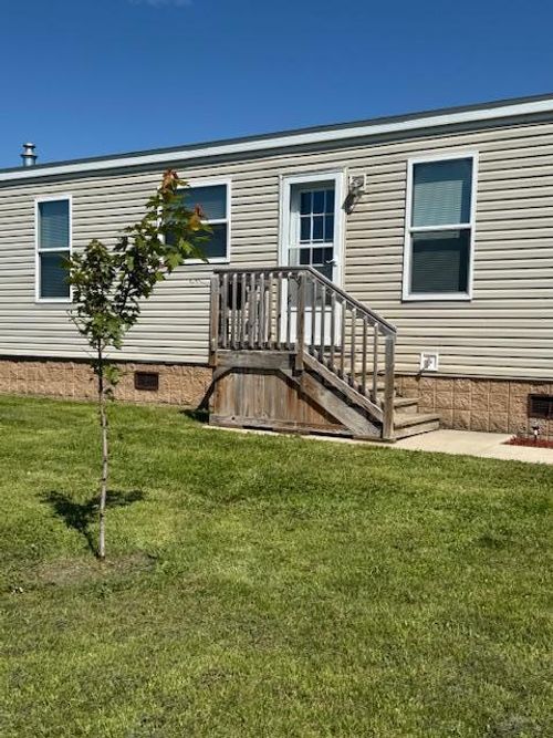 486 1st Ave N, Miltona, MN, 56354-8184 | Card Image