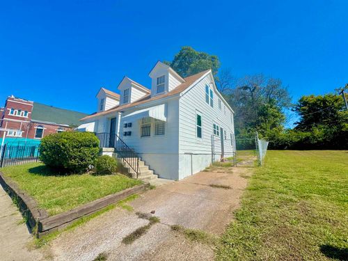 1086 S Bellevue Blvd, Memphis, TN, 38106-2300 | Card Image