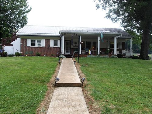 1406 Rainbow Trl, Boone, NC, 28607-6969 | Card Image