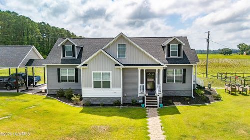 227 Country Club Trl, Trenton, NC, 28585-8005 | Card Image