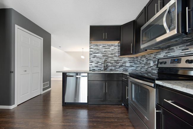 11520 Elmwood Ave N, Townhouse with 2 bedrooms, 2 bathrooms and null parking in Champlin MN | Image 15