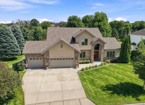 2270 Deer Trail Ln Ne, Owatonna, MN, 55060-2391 | Card Image