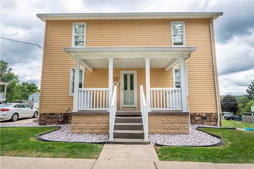 211 Cleveland St, W Kittanning Boro, PA, 16201 | Card Image