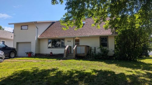 314 N 12th St, Estherville, IA, 51334-1733 | Card Image