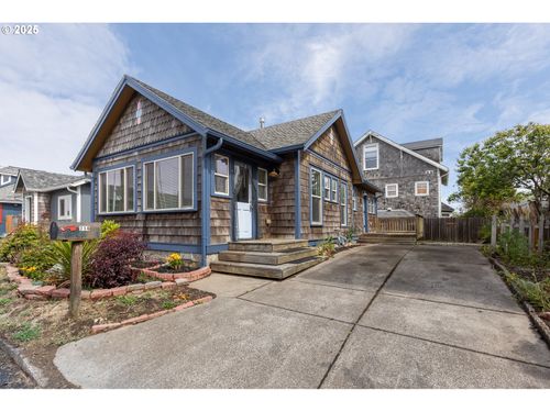714 Nw 2nd Ct, Newport, OR, 97365-3625 | Card Image