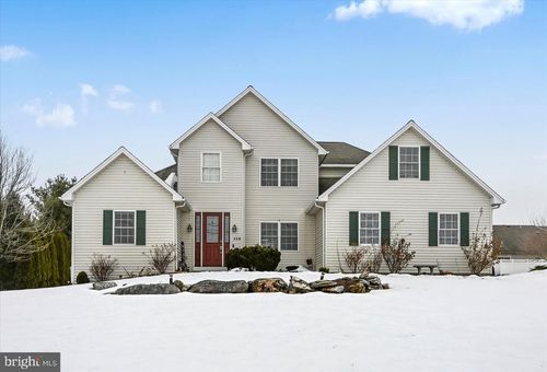 358 S Lingle Ave, PALMYRA, PA, 17078-2242 | Card Image