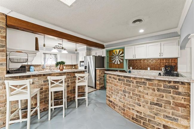 202 Tree Trunk Dr, House other with 5 bedrooms, 4 bathrooms and 2 parking in Spring TX | Image 10