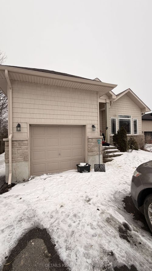 190 Ottawa St, Limoges, ON, K0A2M0 | Card Image