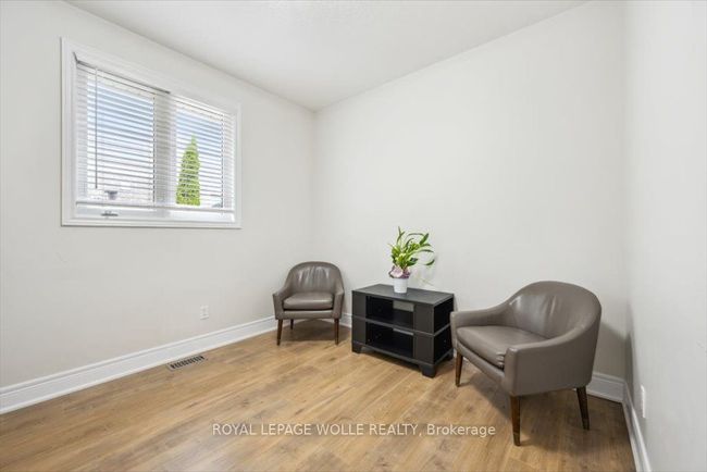 67 E Tree Dr, House other with 4 bedrooms, 3 bathrooms and 2 parking in Breslau ON | Image 20