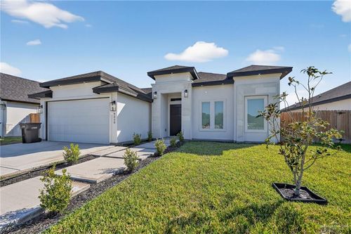 9210 N 25th Ln, McAllen, TX, 78504-6910 | Card Image