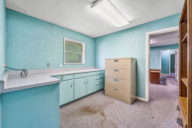 1702 W South Loop, Home with 0 bedrooms, 0 bathrooms and null parking in Stephenville TX | Image 11