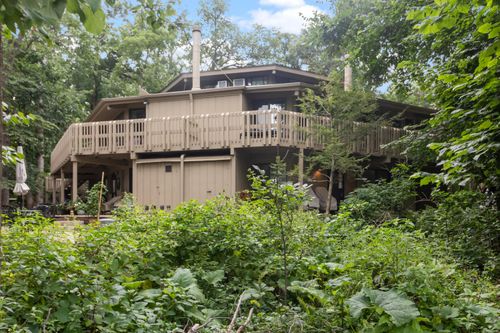 d-404 Deerpath W, FONTANA, WI, 53125-1723 | Card Image