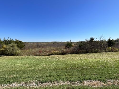 87 New St, New Baltimore, NY, 12124 | Card Image