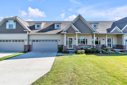 239 Victoria Dr, Dexter, MI, 48130-2203 | Card Image