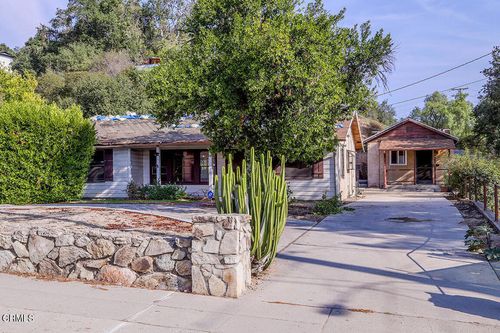 3908 Park Pl, Montrose, CA, 91020-1609 | Card Image