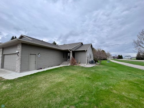 4420 S River Haven Rd, Moorhead, MN, 56560-5659 | Card Image