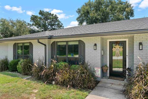 104 Jan St, Henderson, TX, 75654-4121 | Card Image