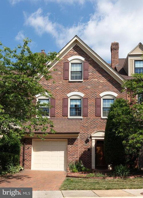 6304 Chaucer View Cir, ALEXANDRIA, VA, 22304-3545 | Card Image