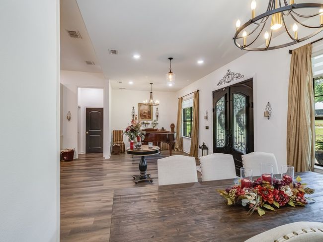 655 An County Road 403, Home with 3 bedrooms, 3 bathrooms and 3 parking in Palestine TX | Image 10