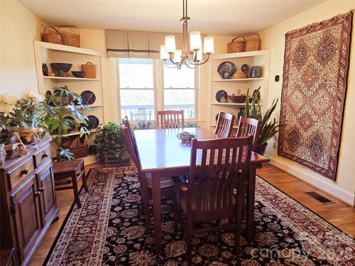 53 Dewees Dr, Sylva, NC, 28779-7618 | Card Image