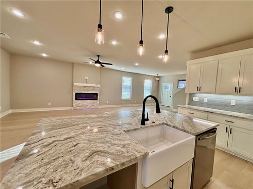 602 Oakley St, Pea Ridge, AR, 72751-2780 | Card Image