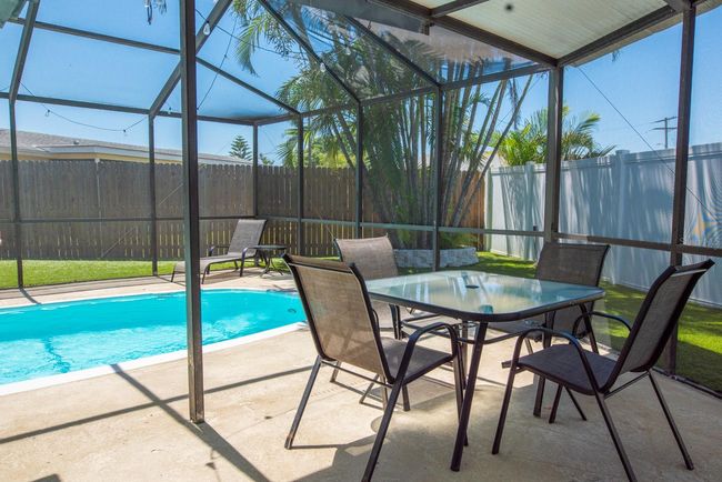 489 Fox Run Trl, House other with 3 bedrooms, 2 bathrooms and null parking in APOLLO BEACH FL | Image 27