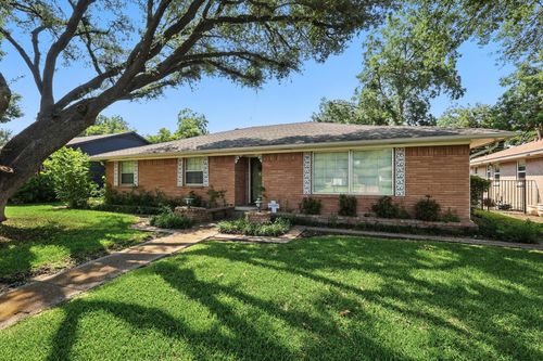 8454 Swift Ave, Dallas, TX, 75228-5846 | Card Image