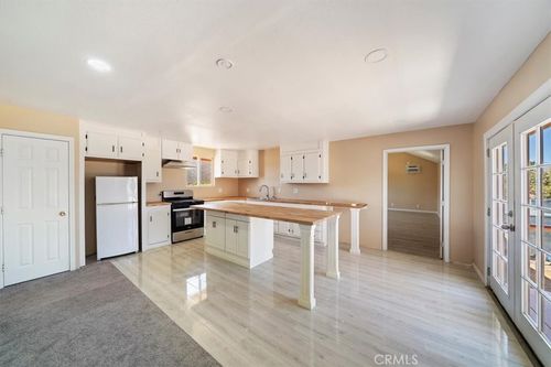 63285 Pinyon Dr, Mountain Center, CA, 92561-3555 | Card Image